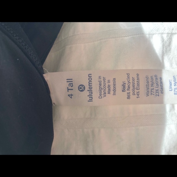 Lululemon pleated tennis skirt - Picture 2 of 4